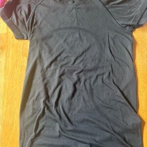 lululemon athletica black swiftly tech Short Sleeve Tee